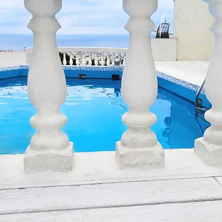 Life Is Korifi Apartment Hersonissos (Crete)