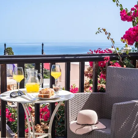 Apartment Life Is Korifi Hersonissos (Crete)